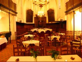 Foto's van diners en recepties in de Waalse Kerk Breda