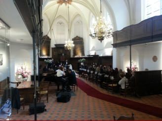Foto's van huwelijken in de Waalse Kerk Breda