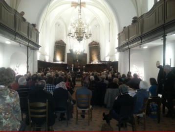 Foto's van huwelijken in de Waalse Kerk Breda