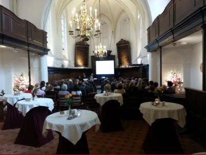 Foto's van huwelijken in de Waalse Kerk Breda